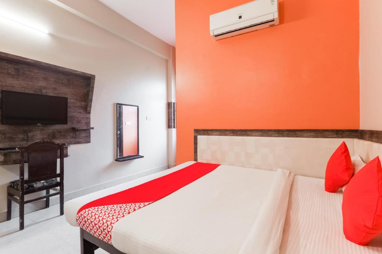 Hôtel Oyo 49090 G K Jain à Guna Extérieur photo